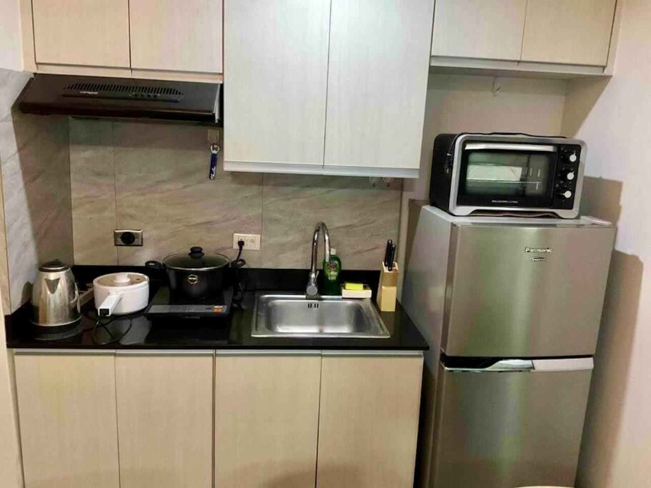 Abreeza Studio Suite 2321 - Pool, Wifi, City View, Washer, Ac, Netflix, Mall 达沃 外观 照片